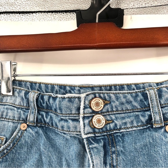 KANCAN Sarah High Rise Fray Hem Mom Shorts 15 / 31 Light Blue Denim Cut Off Rips - Picture 4 of 10